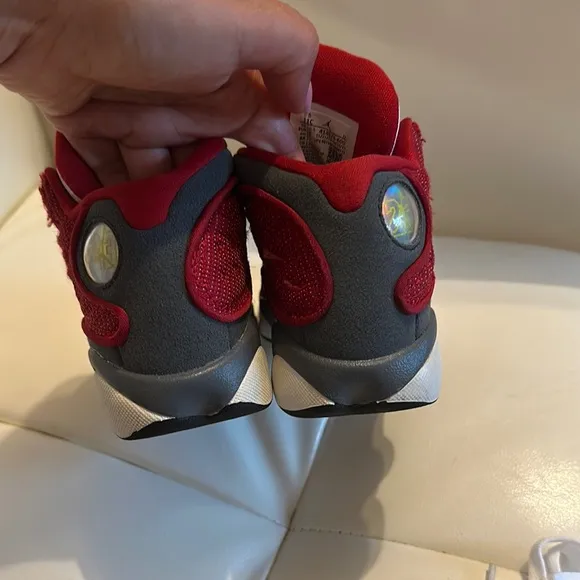 🎮🎀 Nike Jordan Kids' Retro 13 White and Red Sneakers Size 11C