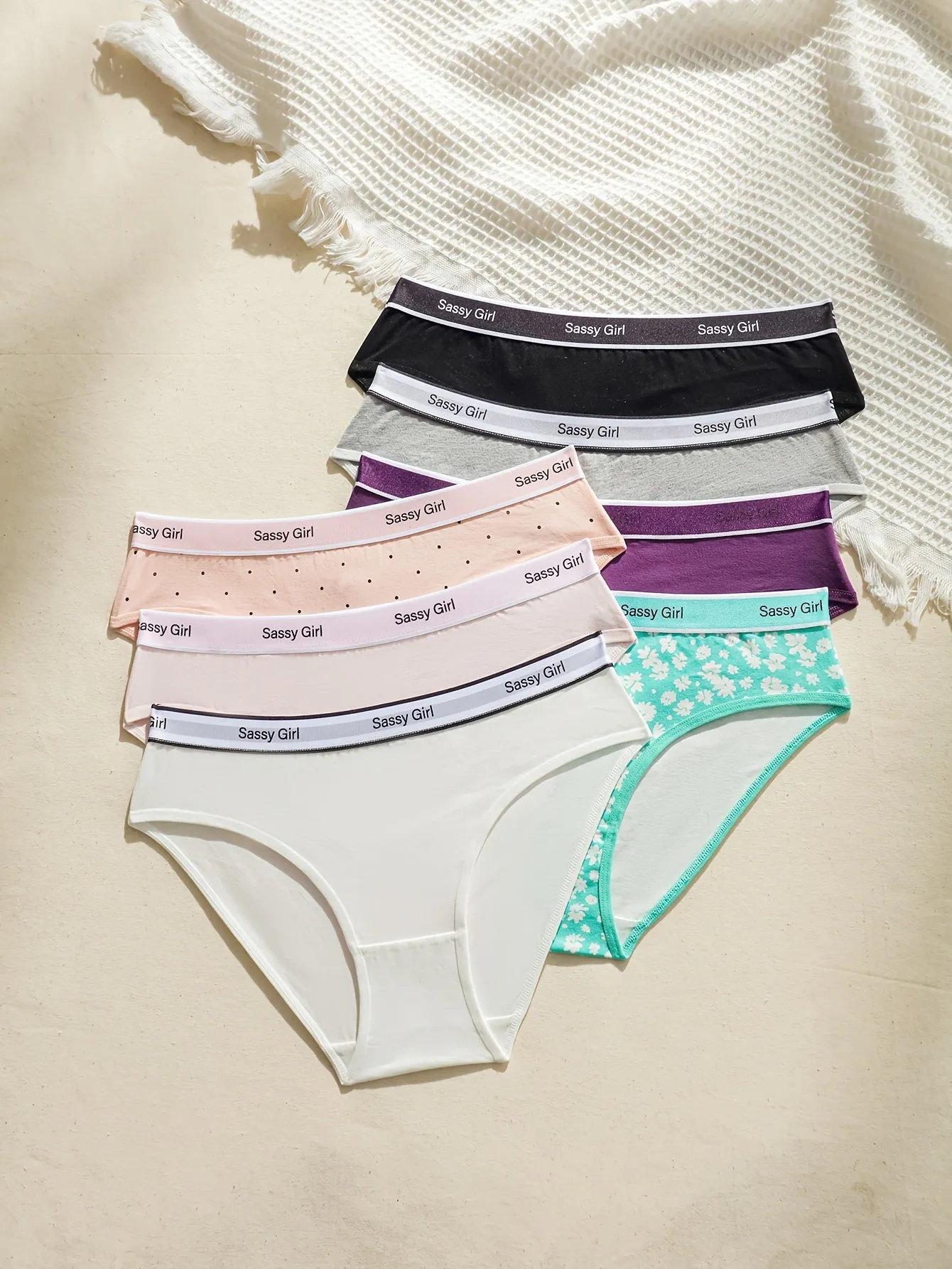 7pcs Colorblock Letter Tape Briefs - Comfy, Breathable & Stretchy Women's Intimates Panties