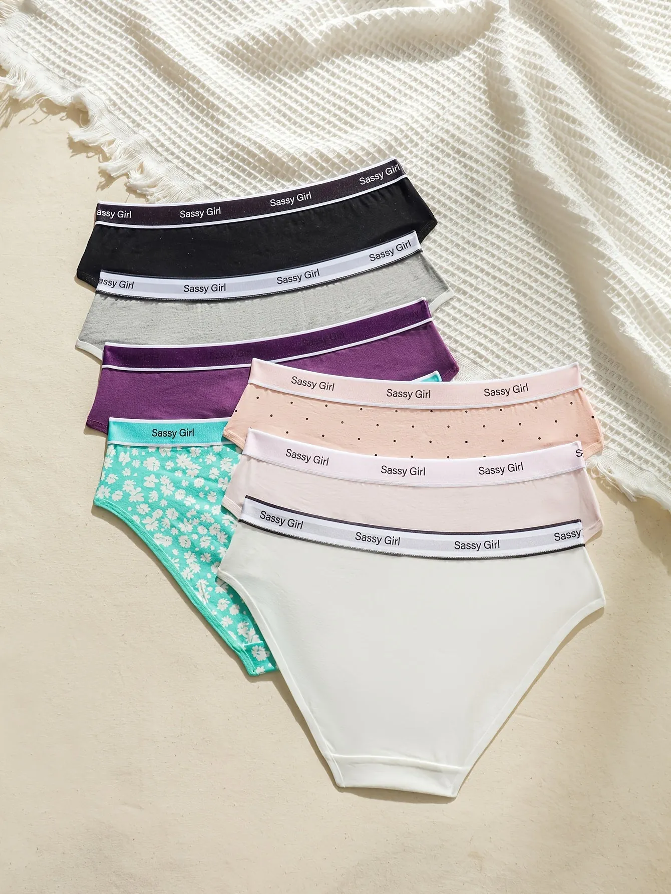 7pcs Colorblock Letter Tape Briefs - Comfy, Breathable & Stretchy Women's Intimates Panties