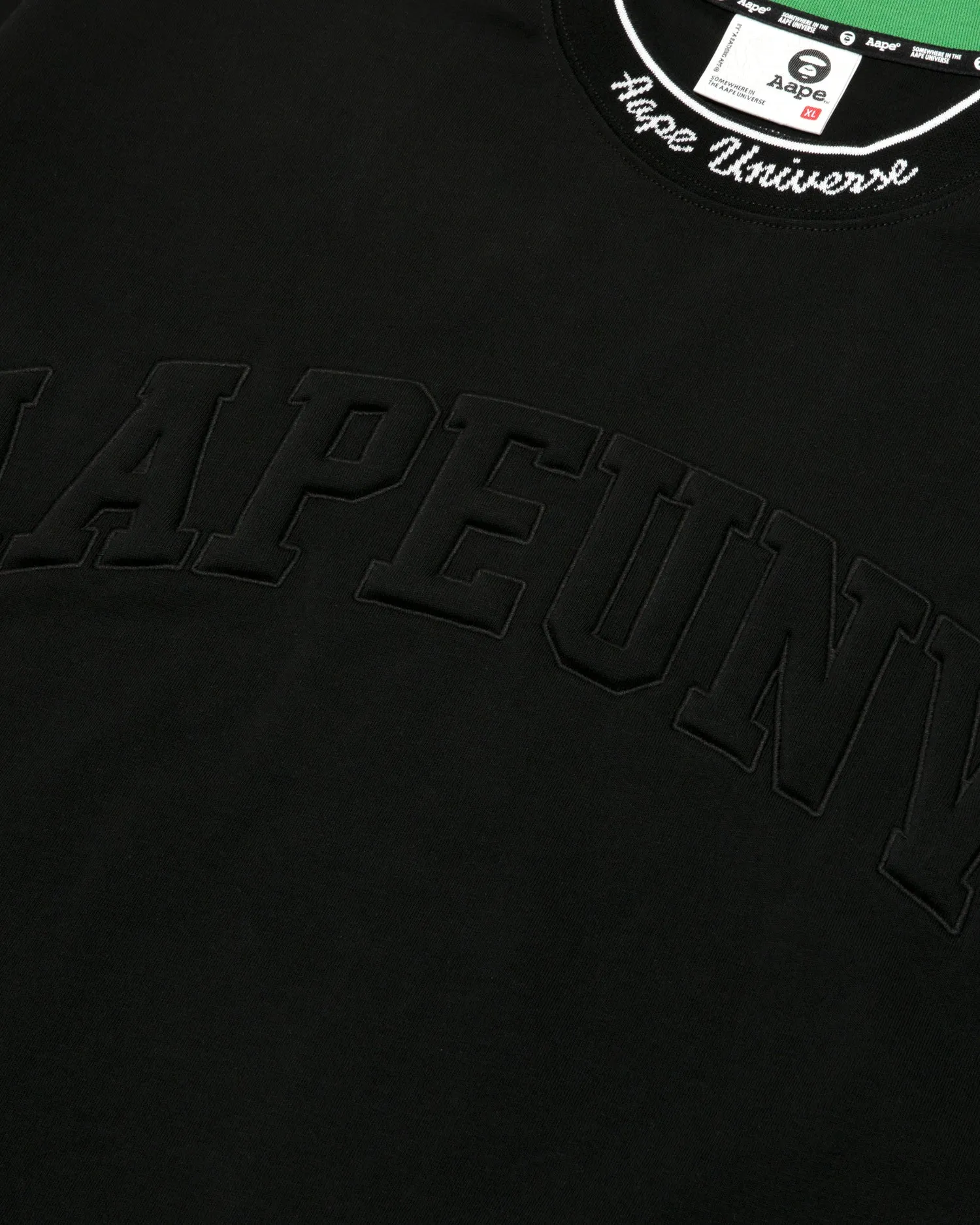 AAPEUNVS logo tee