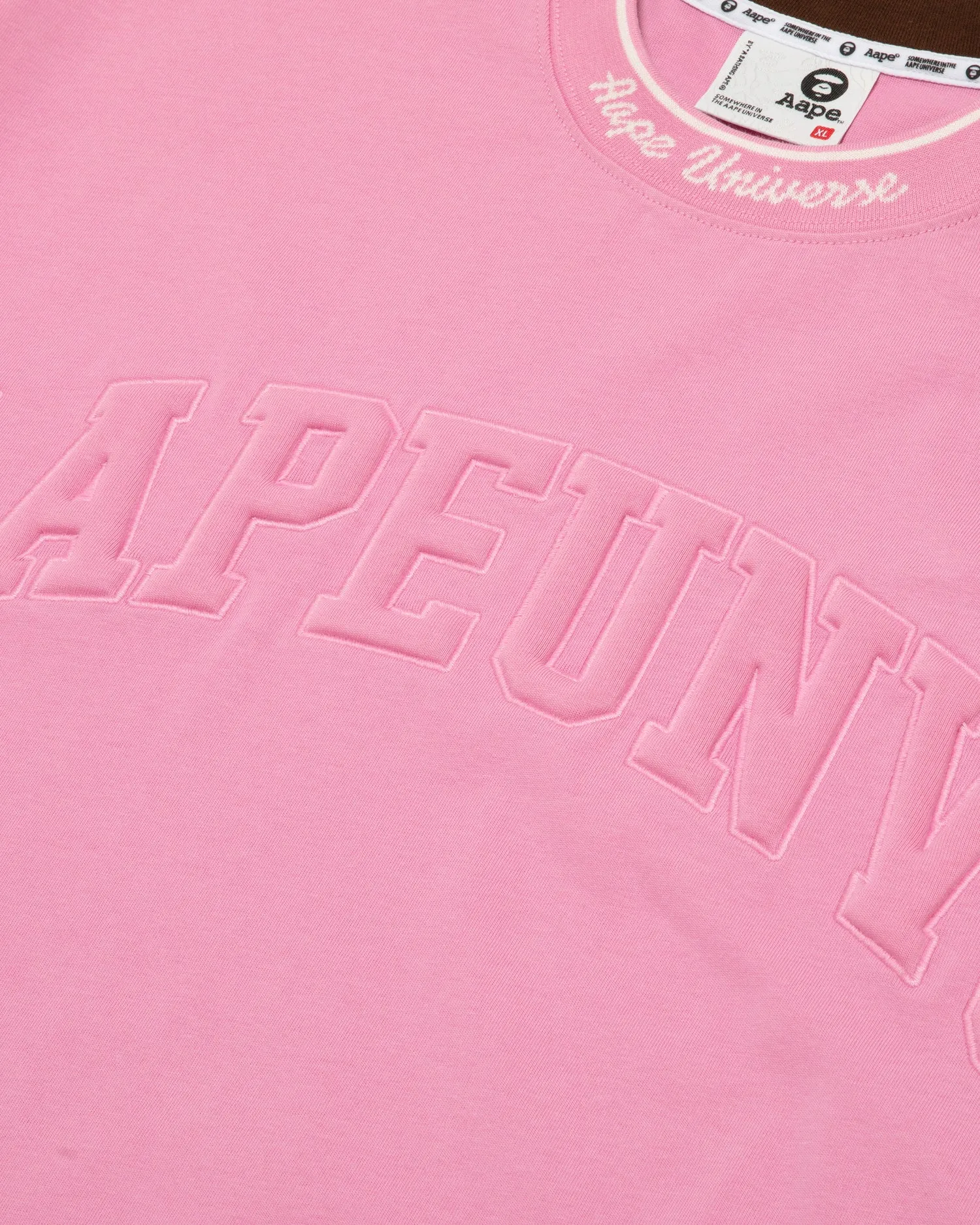 AAPEUNVS logo tee