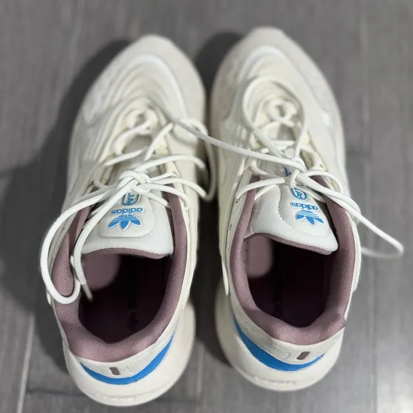 Adidas Originals Ozelia Sneakers in Off White Aluminium Magic Grey Men’s Size 5