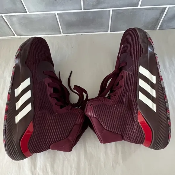 ADIDAS PRO BOUNCE MEN'S RED Burgundy BASKETBALL SHOES Mens Size 9.5 New