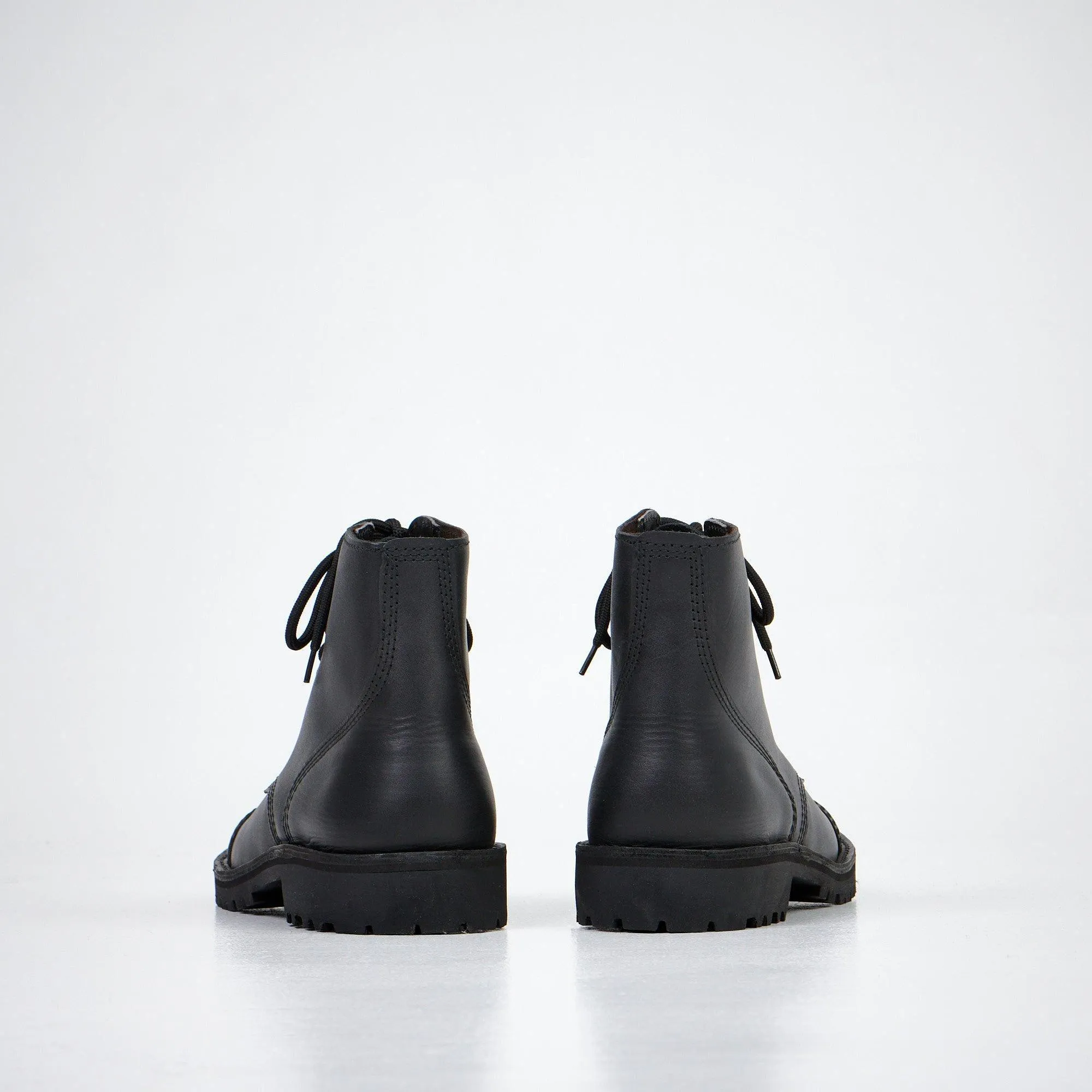 AIPI A-PS-2 - Black