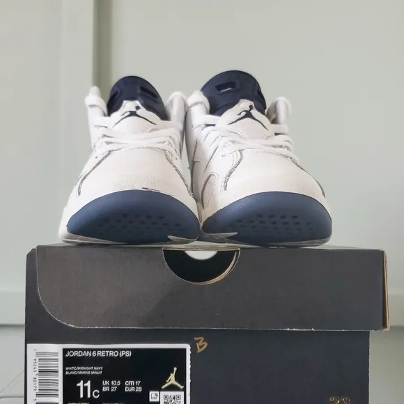 Air Jordan 6 Retro White and Navy Sneakers Size 11C Kids Gently Worn