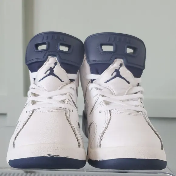 Air Jordan 6 Retro White and Navy Sneakers Size 11C Kids Gently Worn