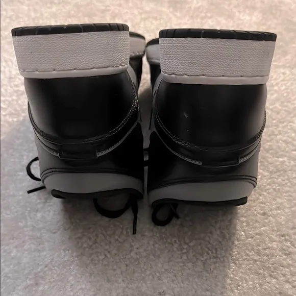Air Jordan Black and Gray Sneakers