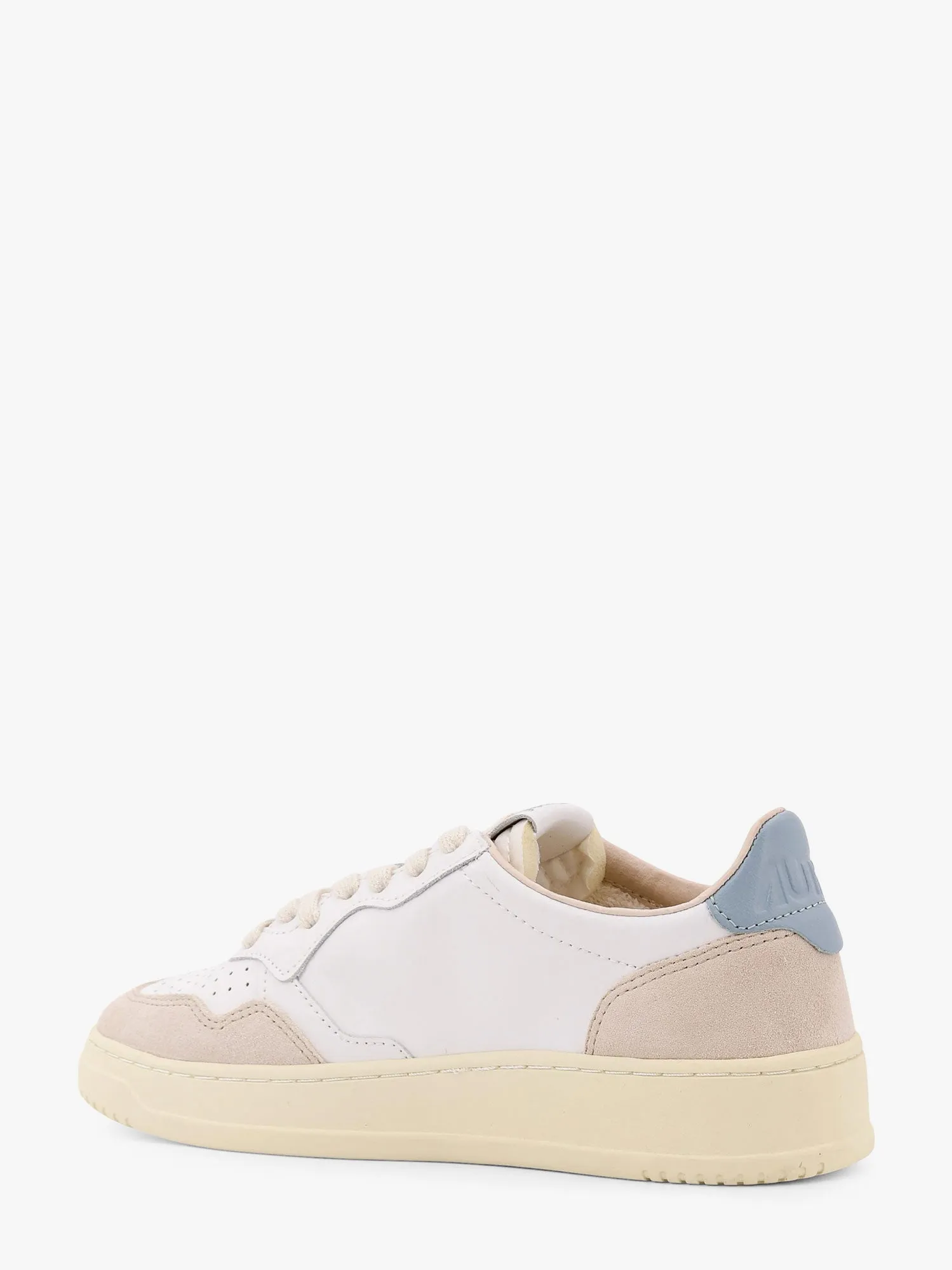 Autry Medalist Low Leather Sneakers
