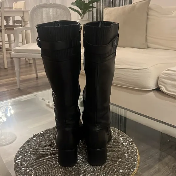 Blondo Black Leather winter Boots with Fleece Lining size 7 wide side zip up