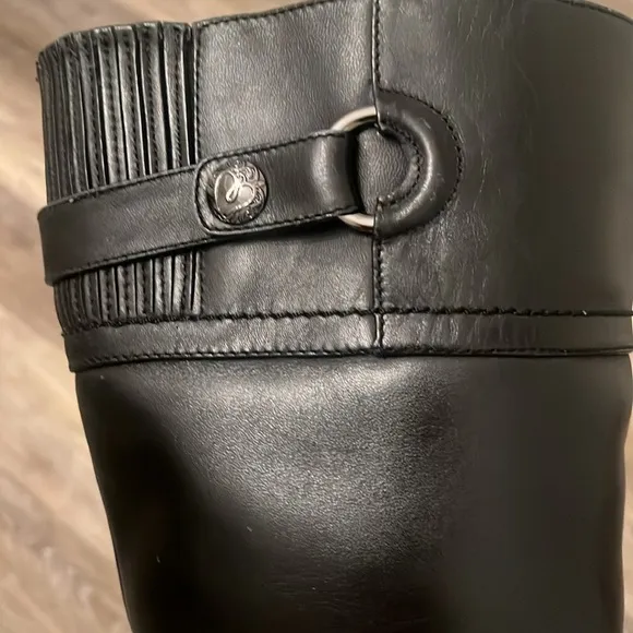Blondo Black Leather winter Boots with Fleece Lining size 7 wide side zip up