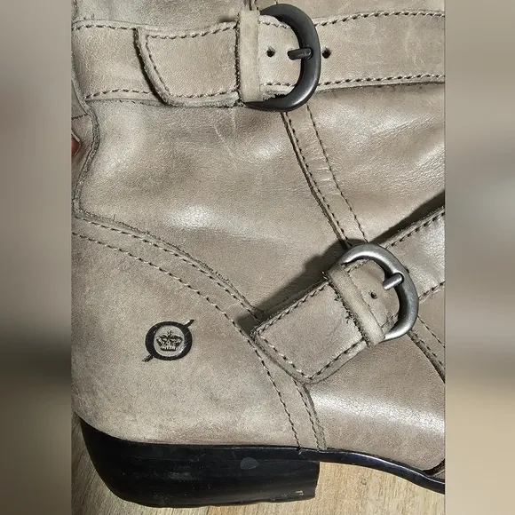Born Women's Gray Leather Buckle Boots.  Zip Entry Sz 8
