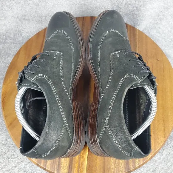 Clarks Oxfords Men's 9.5 M Black Leather Lace Up Casual Wingtip Dress Shoes