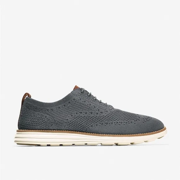 Cole Haan Men's ØriginalGrand Wingtip Oxford