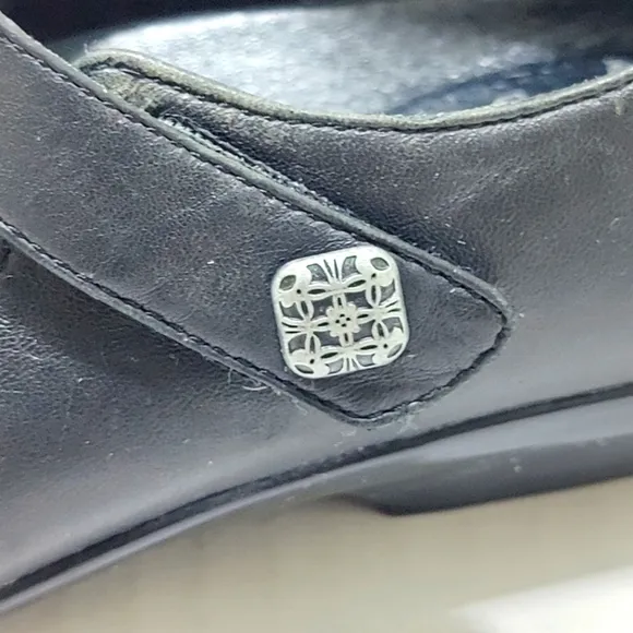 Dansko Mary Jane Button Strap Black Leather Womens Shoes Size 9.5-10 EU 40