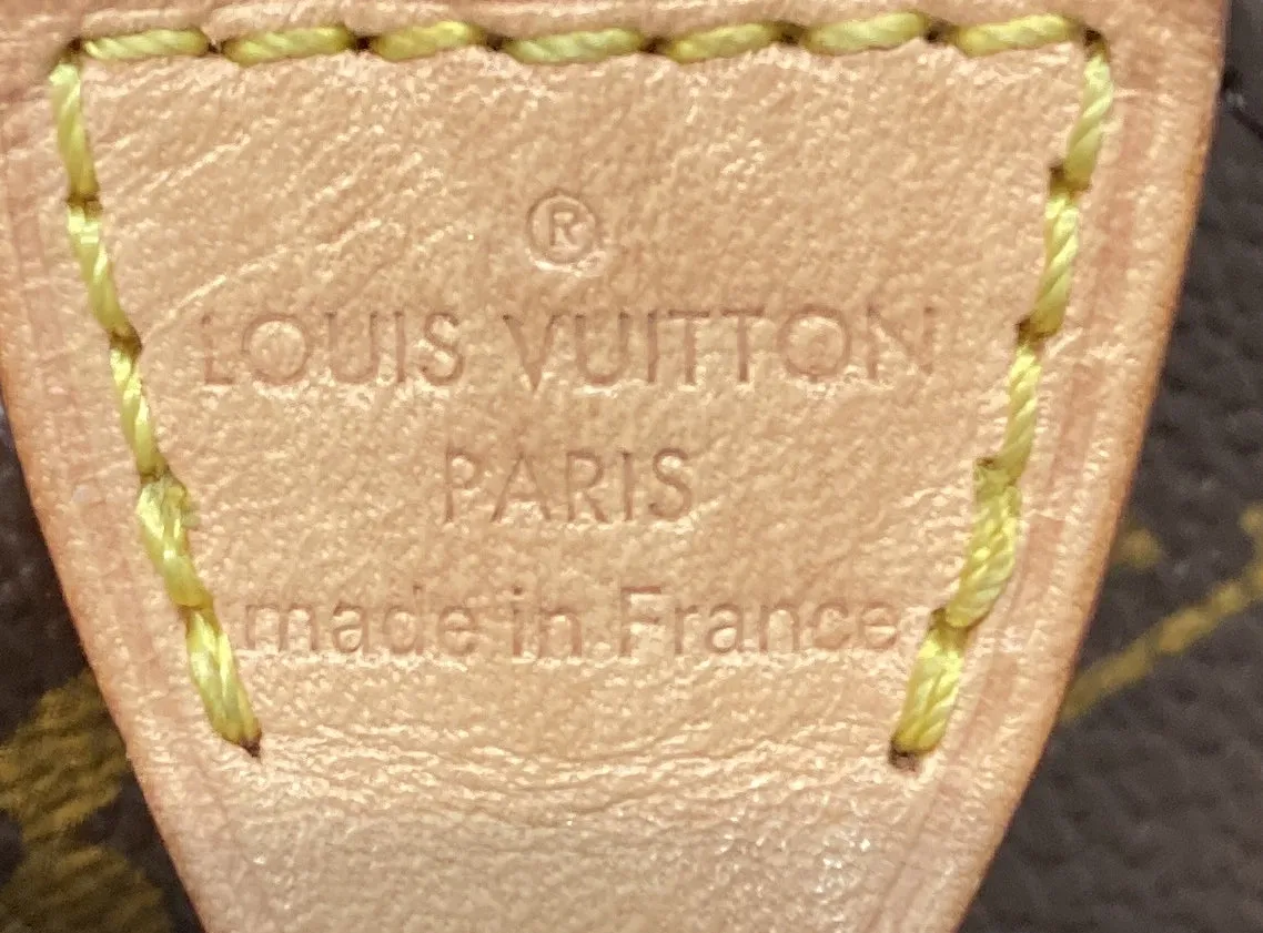 Designer Pochette Accessoires NM Monogram Canvas