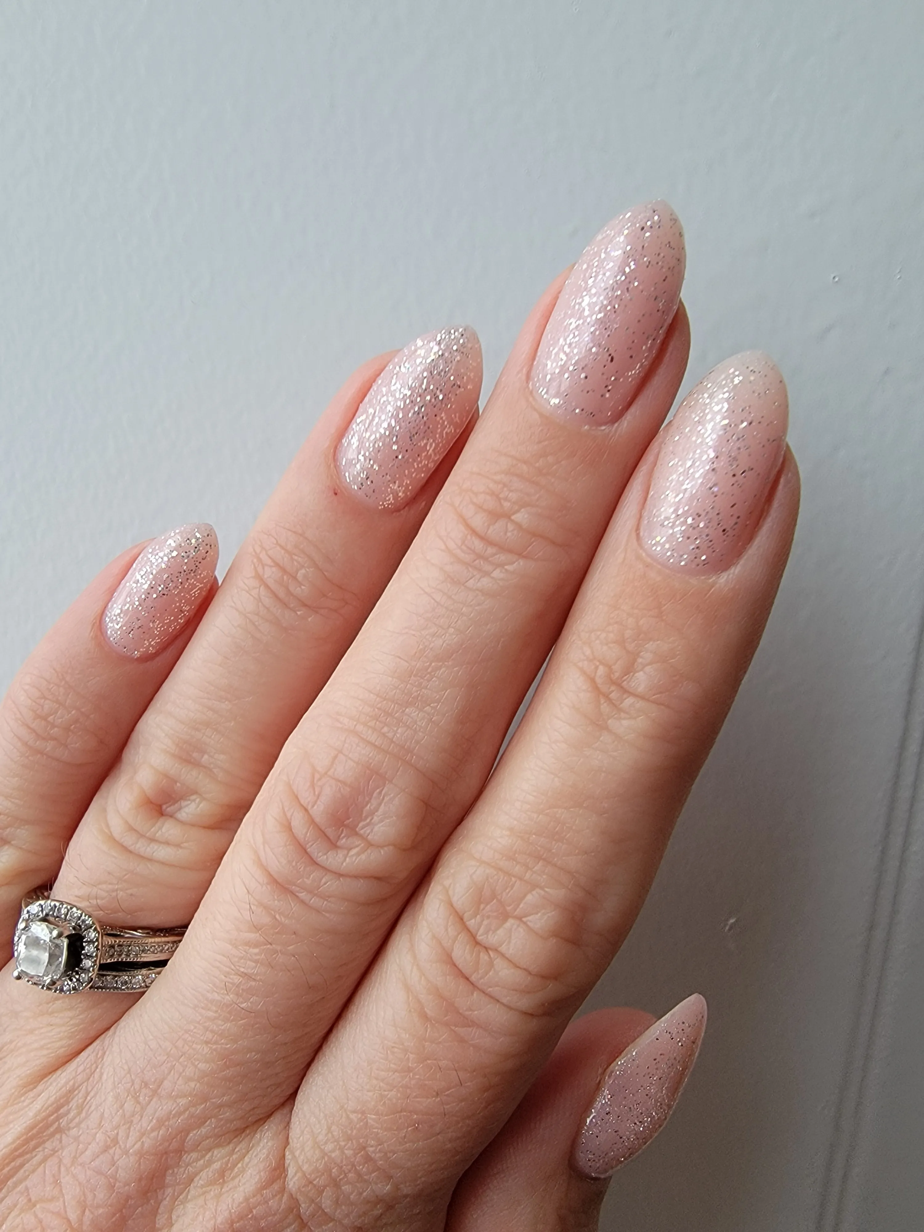 Diamonds and Pearls Glitter Gel 10 ml