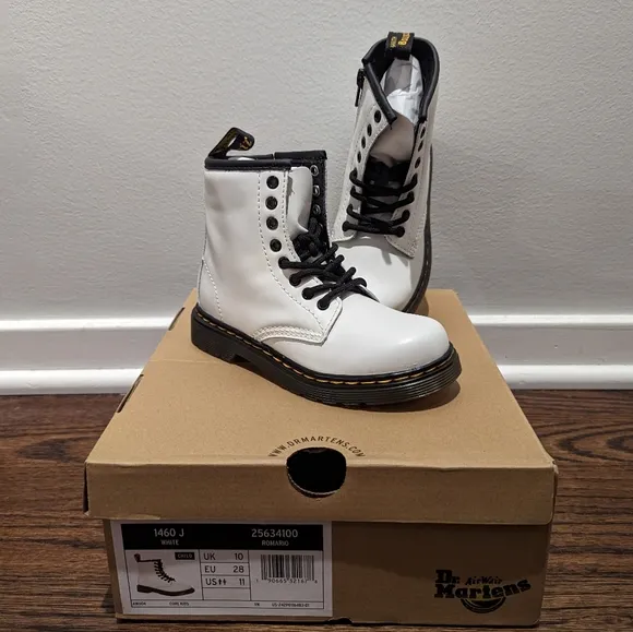 Dr. Martens Youth 1460 Leather Lace Up Boots Child UK10 EU28 US11 White