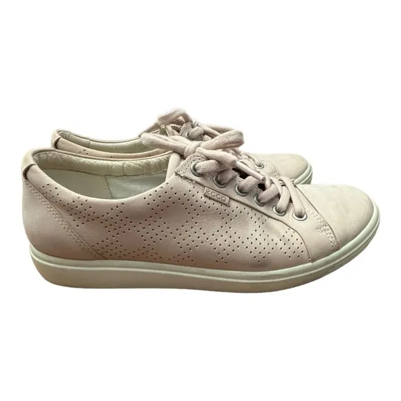 Ecco Dusty Rose Leather Lace Up Sneaker Cap Toe Low Top Casual Women’s Size 40