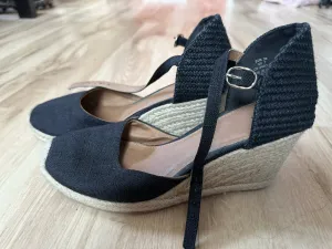 Espadrilles mit Keilabsatz