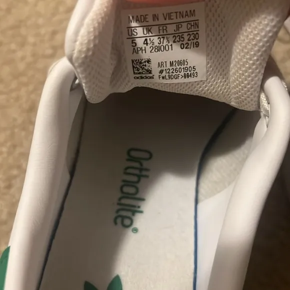 EUC Stan smith adidas sneakers