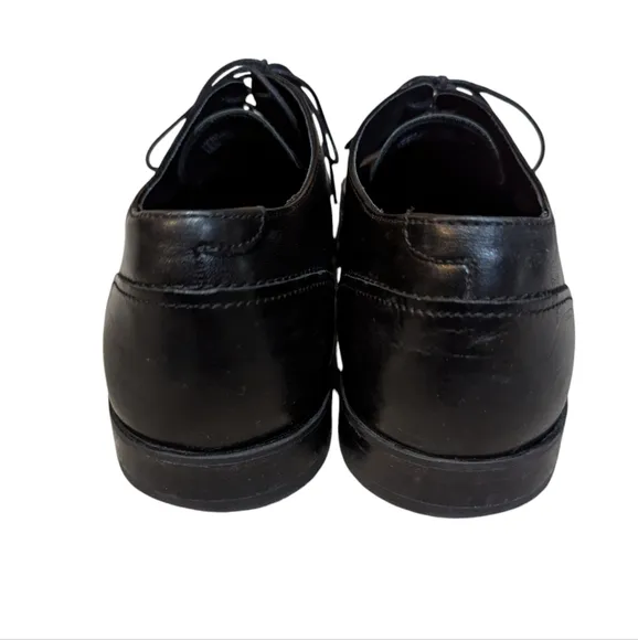 Florsheim Black Leather Cap Toe Oxford size 11 Old Money Preppy