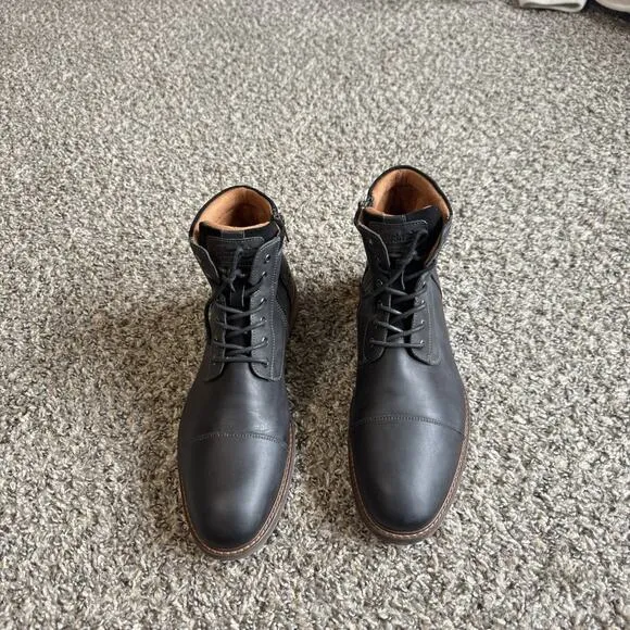 Florsheim Men’s Lodge Cap Toe Boot Black Size 11 M Lace Up Zip Comfort Lug Sole