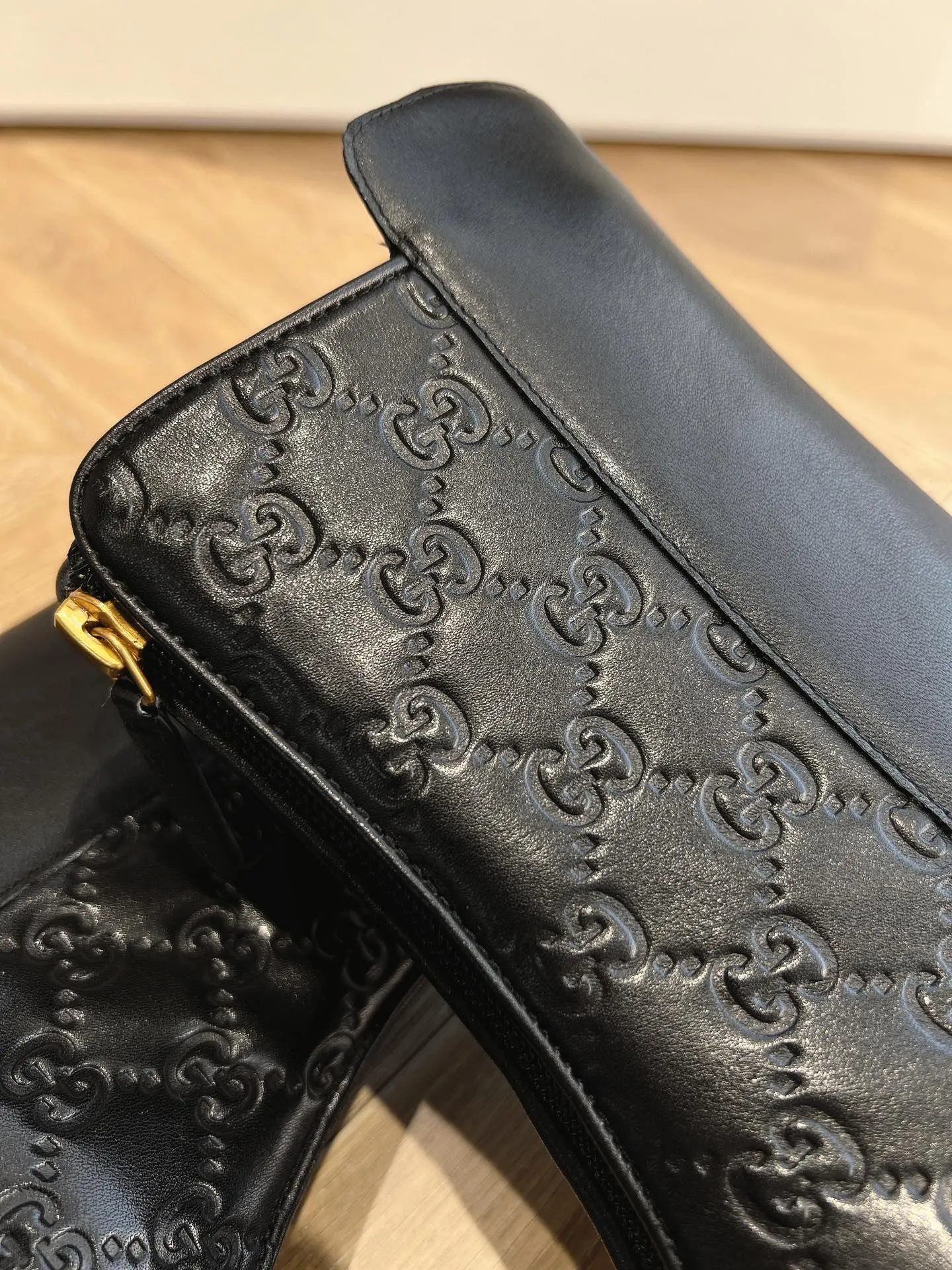 GG LEATHER ANKLE BOOTS BLACK
