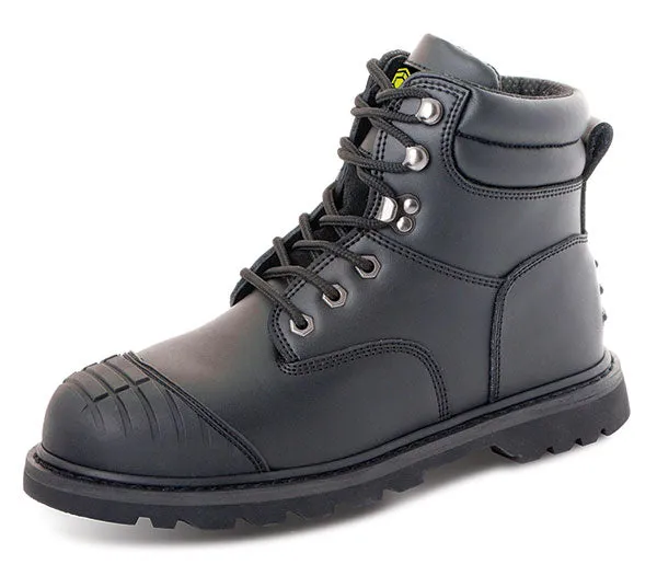 GOODYEAR WELT BOOT WITH SCUFF CAP