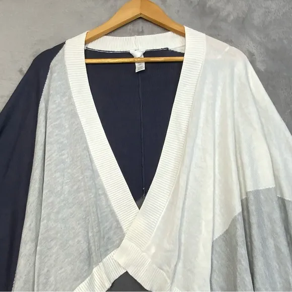 Lululemon Hatha Colorblock Wrap. Size OS. Gray,