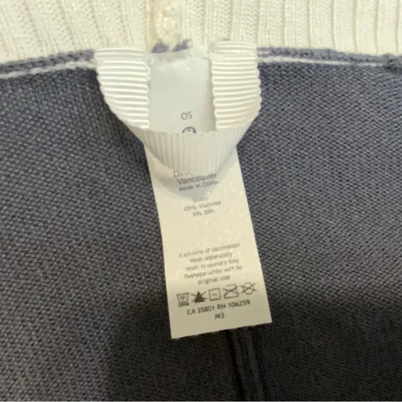 Lululemon Hatha Colorblock Wrap. Size OS. Gray,
