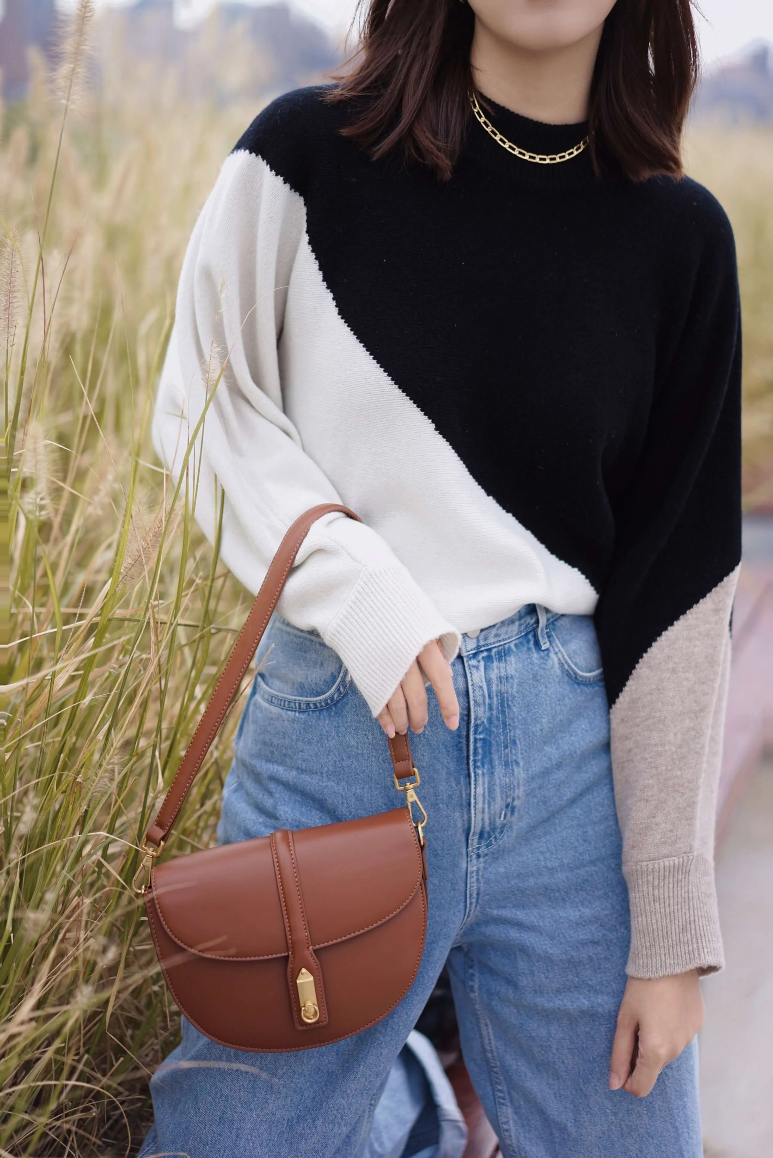 Meredith Wool Sweater - Black & White
