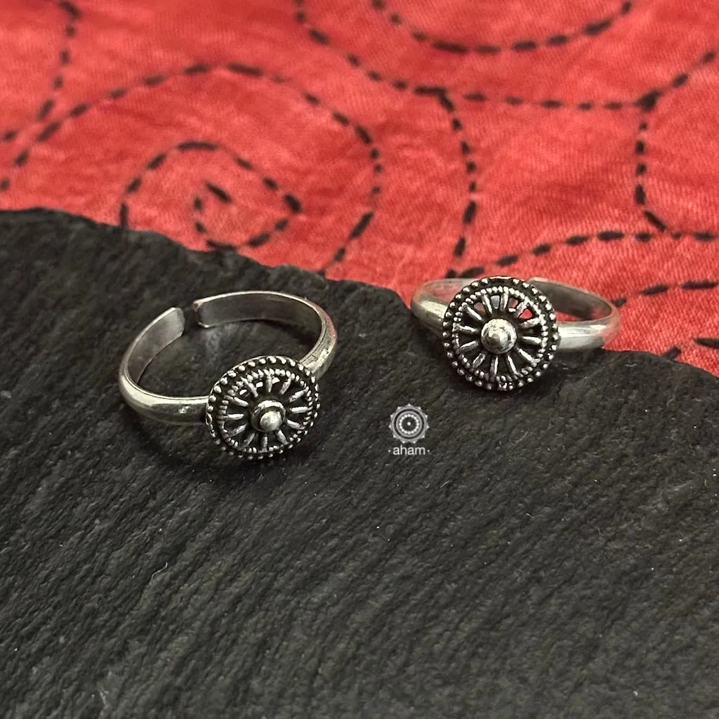 Mewad Toe Ring