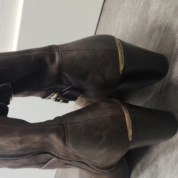 Michael Kors Leather Ashton Mid Bootie Brown Size 9.5