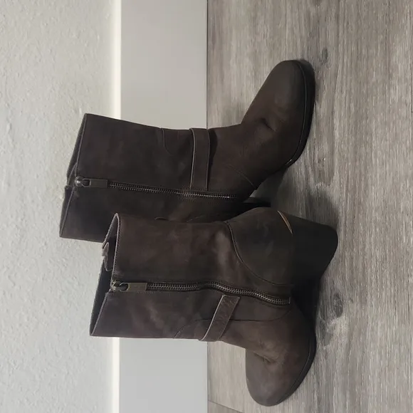 Michael Kors Leather Ashton Mid Bootie Brown Size 9.5