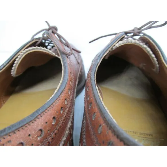 Nettleton Pebbled Leather Brogue Wingtip Derbys Mens Size US 9 A/C