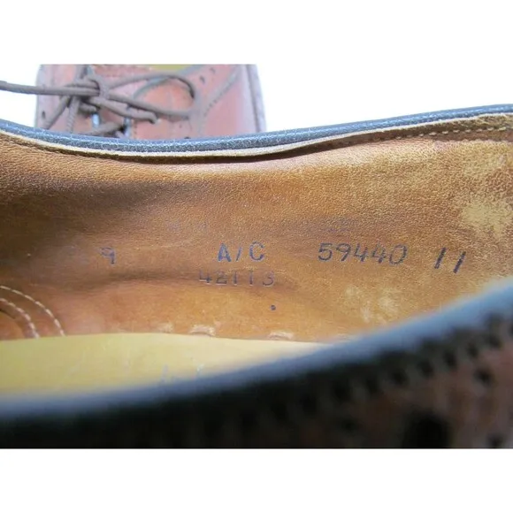 Nettleton Pebbled Leather Brogue Wingtip Derbys Mens Size US 9 A/C