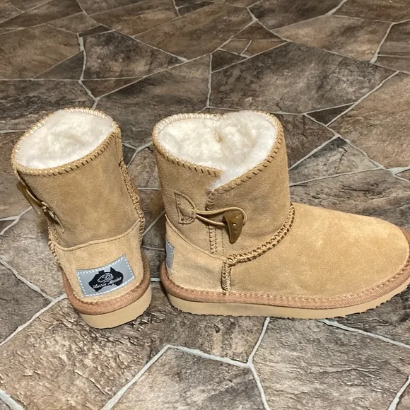 New Aussie Merino Chestnut Auckland High Sz 10 Boots