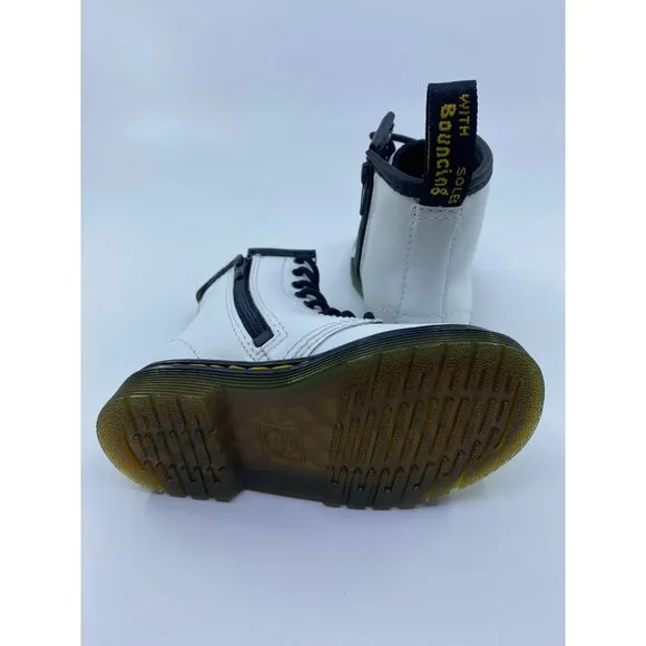 NEW Dr. Martens Toddler White Leather Lace-Up Boots With Side Zip Size 7