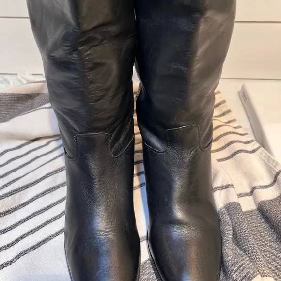 NEW NATURALIZER 🌼 Elegant Black Leather Women's Boots , Sz 7N .