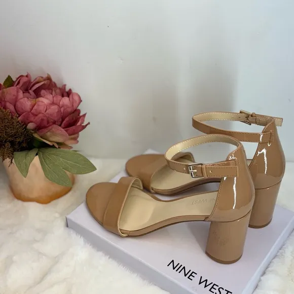 NEW NINE WEST PRUCE ANKLE STRAP BLOCK HEEL SANDALS