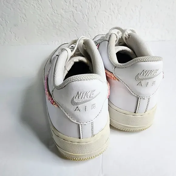 Nike Air Force 1 AF1 Sneakers White w Custom Pink Rhinestone Swoosh Size 7Y