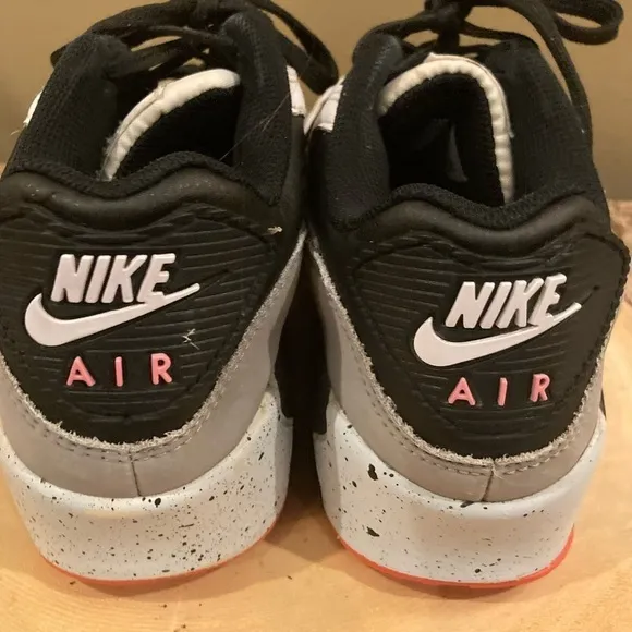NIKE AIR MAX 90 WHITE/BLCK-TURF ORANGE US MEN SZ-6