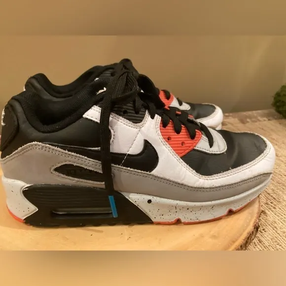 NIKE AIR MAX 90 WHITE/BLCK-TURF ORANGE US MEN SZ-6