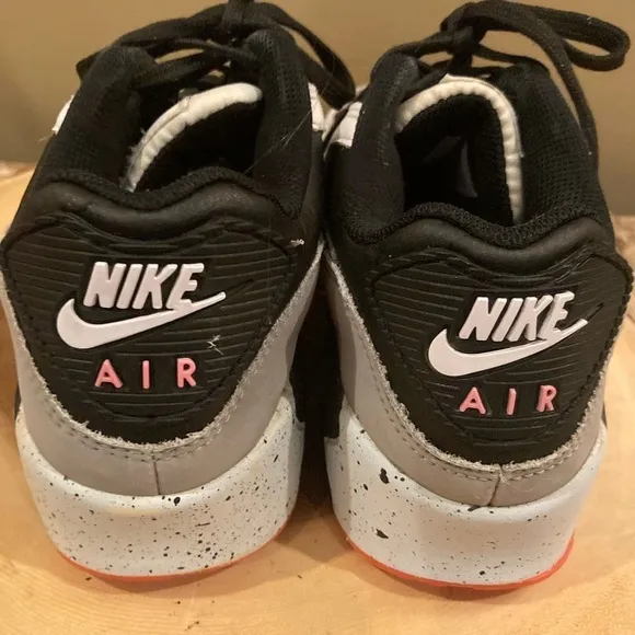 NIKE AIR MAX 90 WHITE/BLCK-TURF ORANGE US MEN SZ-6
