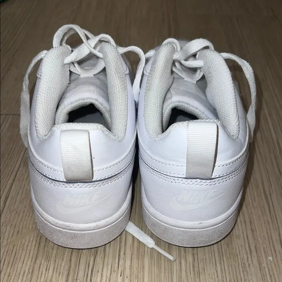 Nike Court Borough Low 2 Size 7youth White Sneakers with Swoosh Logo