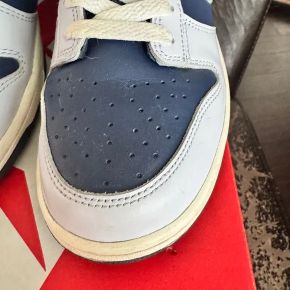 Nike Dunks Blue, Light blue and White Sneakers Sz 7Y or women’s Sz 8.5
