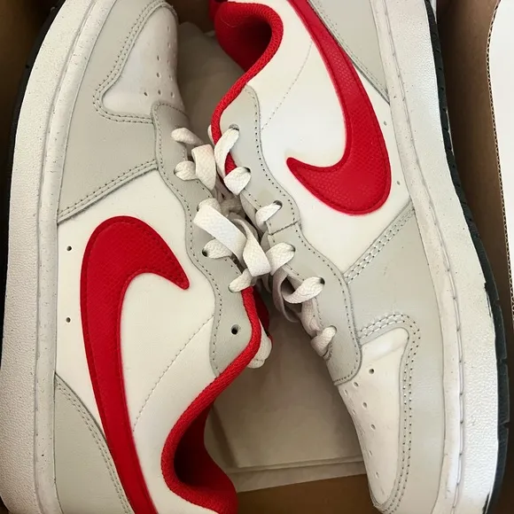 Nike White and Red Sneakers
