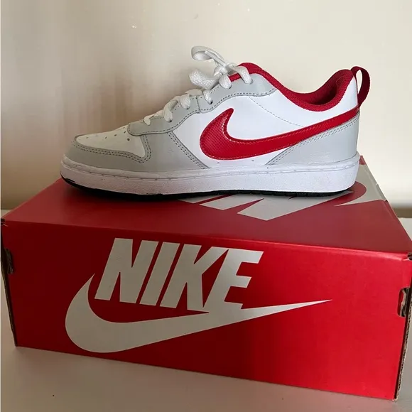Nike White and Red Sneakers