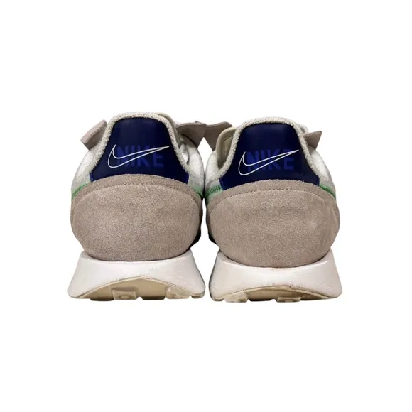 Nike Women’s Waffle Racer 2X Desert Sand/Mean Green Size 8