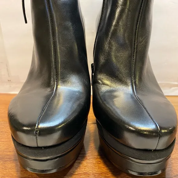 Nine West Platform Boot - Size 8.5M “Iverges” - 4”Heel. Black